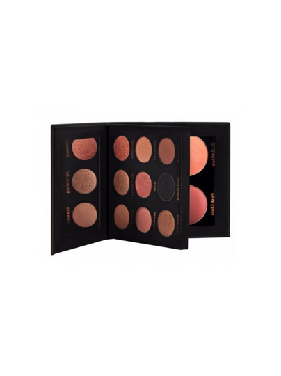 Weekender palette -monikäyttöinen meikkipaletti (sis. 13 tuotetta)